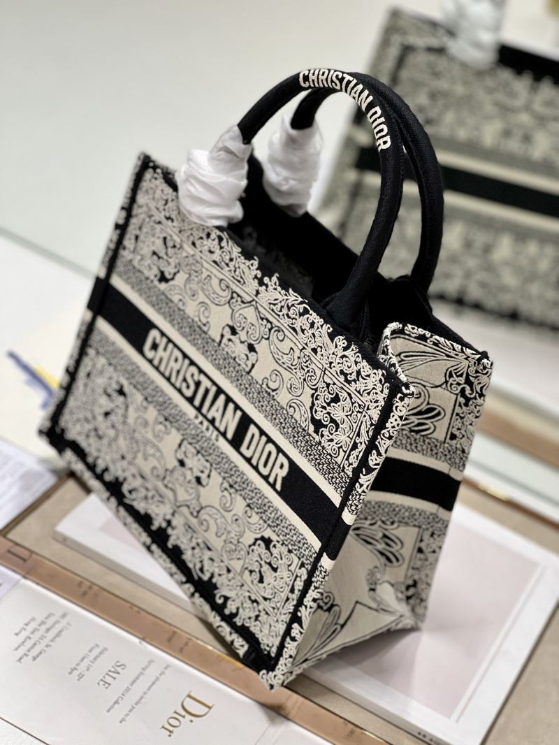 Christian Dior Shopping Bags